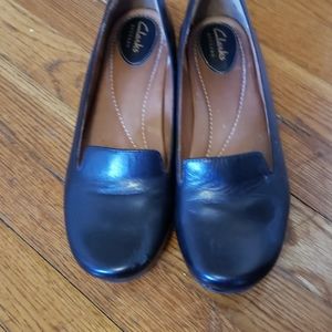 Clark's black leather flats